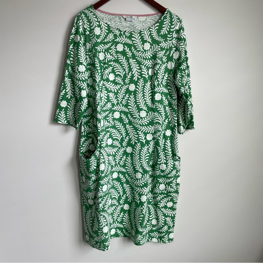 Boden knee length dress in green and white